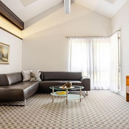Ferienwohnung Haldennest 블루덴츠 외부 사진