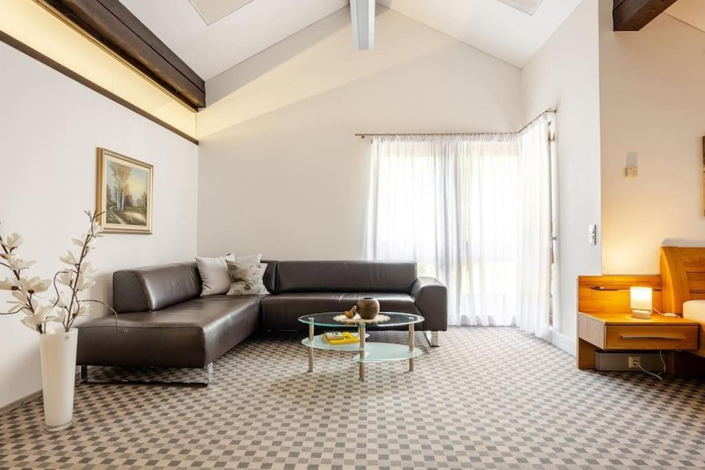 Ferienwohnung Haldennest 블루덴츠 외부 사진